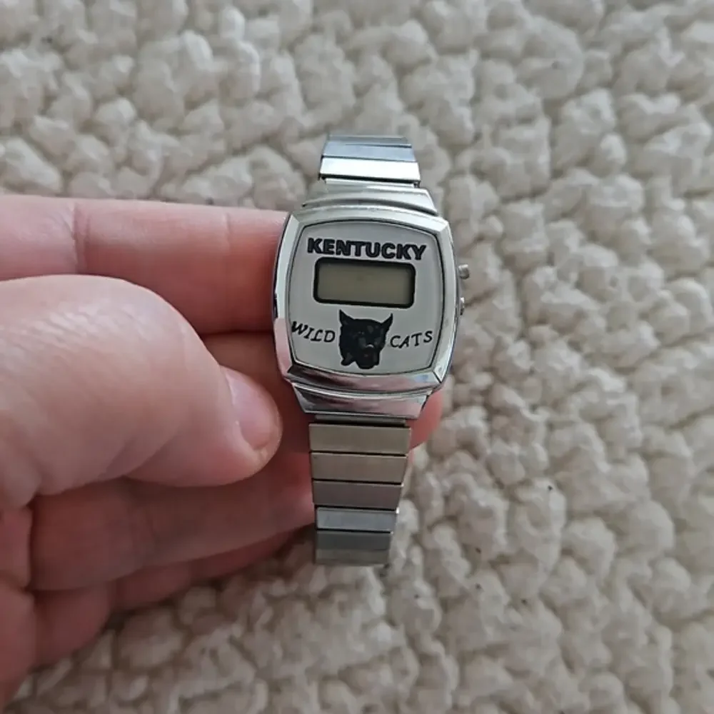 Vintage Kentucky Wildcats‎ Watch